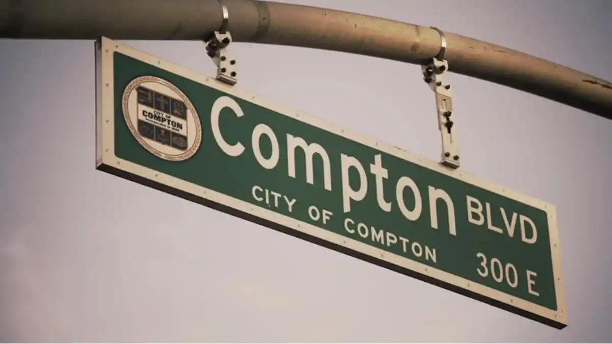 City of Compton Police Department street intersection surveillance cameras for street takeover prevention