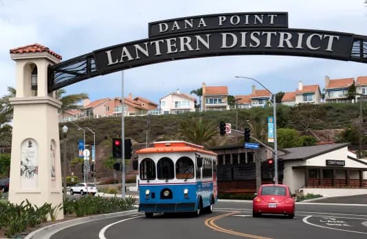 City of Dana Point residential neighborhood fiber optic network infrastructure installation