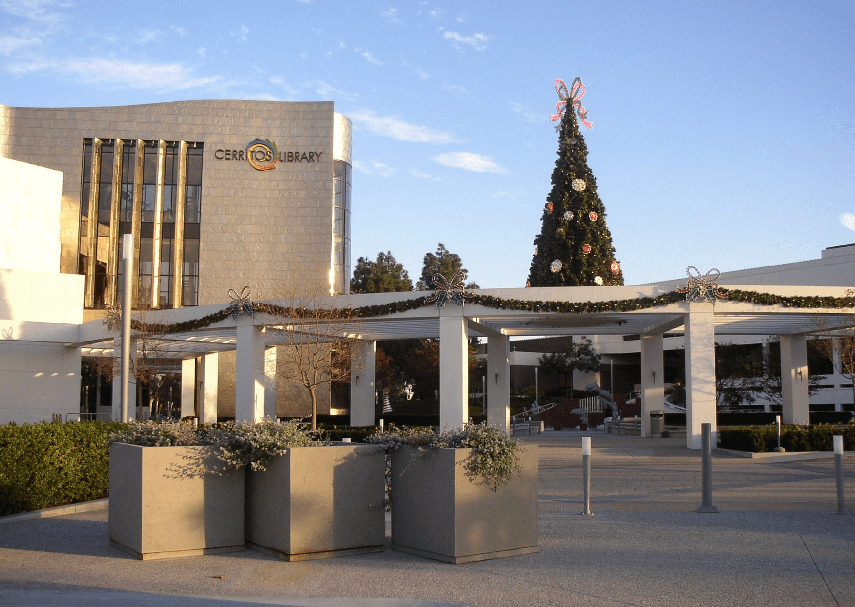 CERRITOS, CA security services